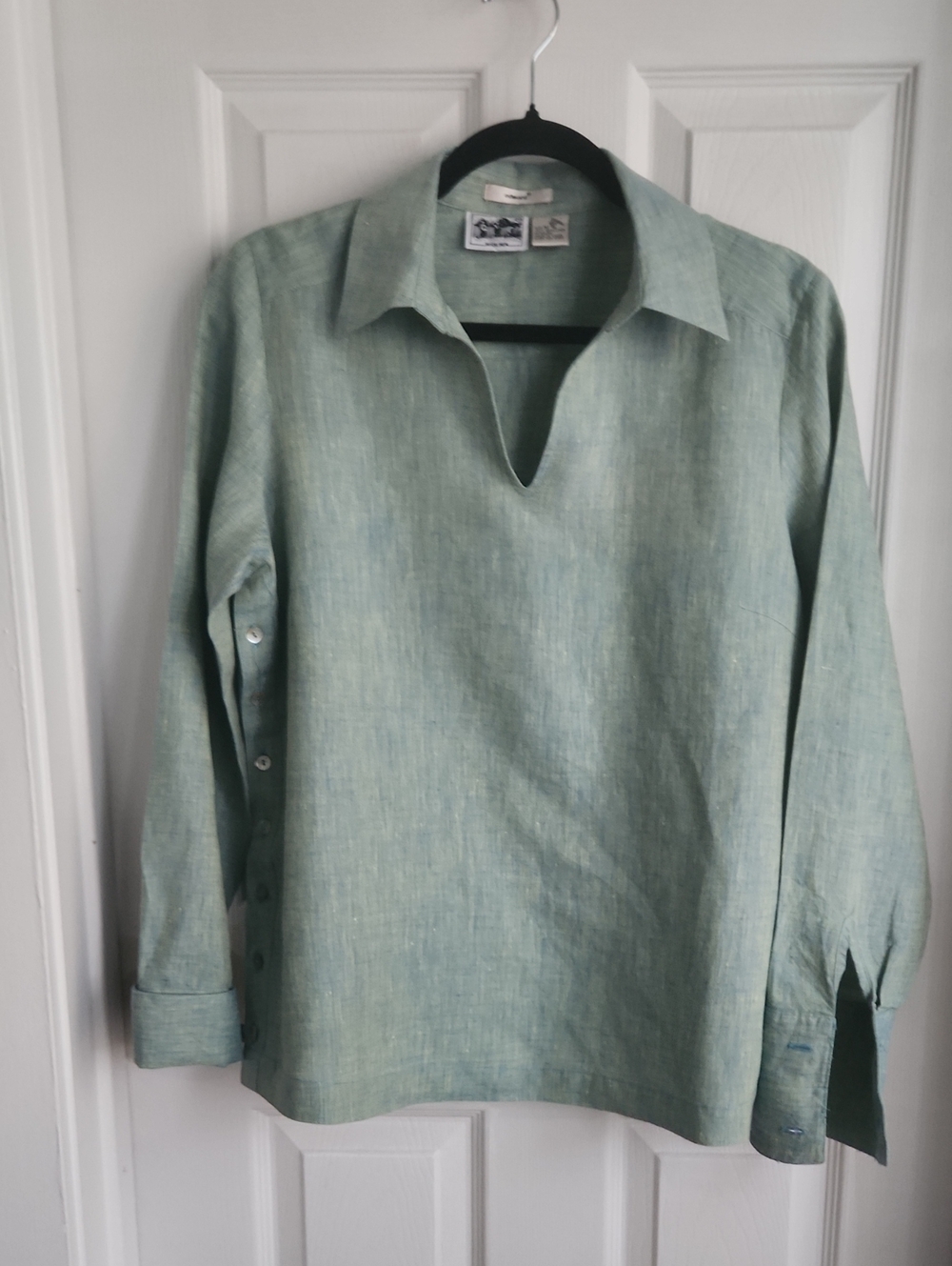 Edward Irish Linen V-Neck Pullover Blouse